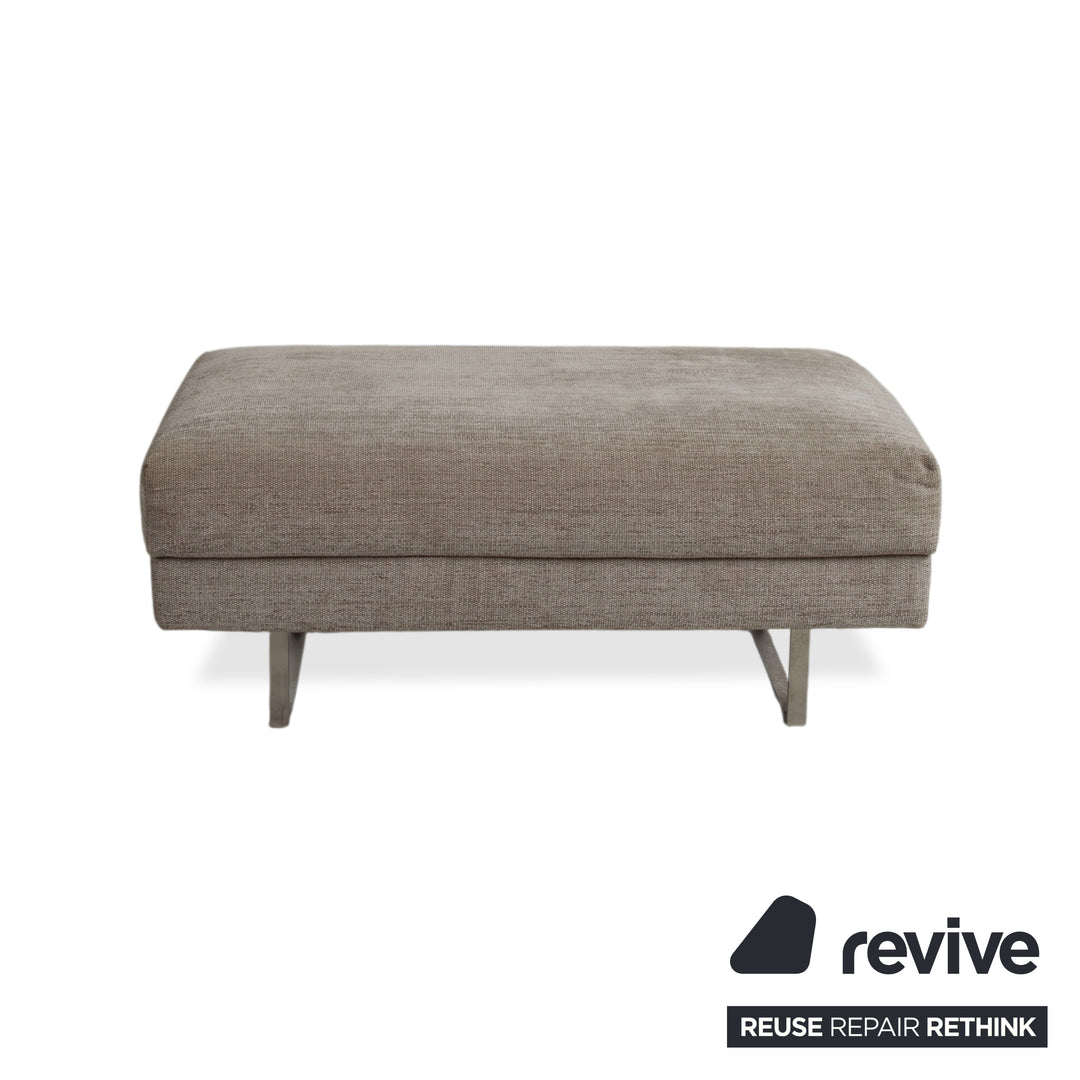 Tabouret quatre places en tissu Montis Axel, canapé gris