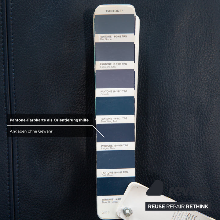 Échantillon de canapé bleu à deux places en cuir ring