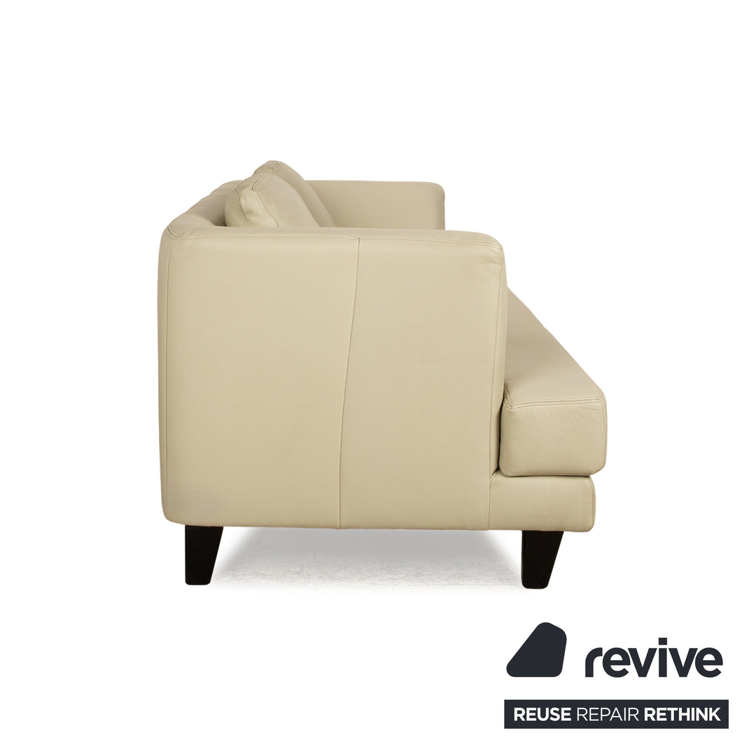 Sample ring leather two-seater cream sofa couch