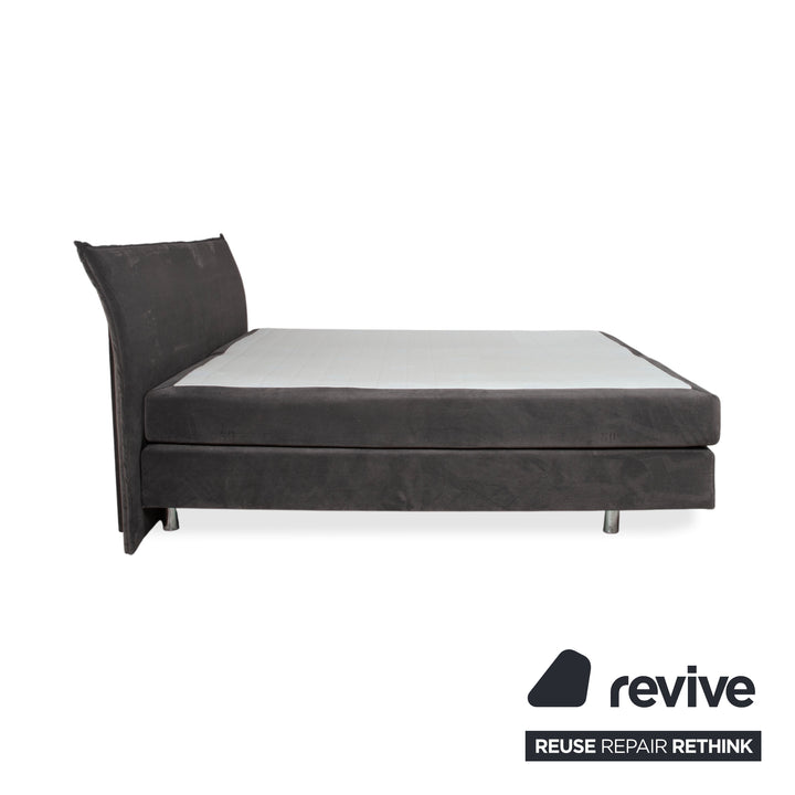 Lit en tissu gris pour chambre à coucher avec sommier tapissier