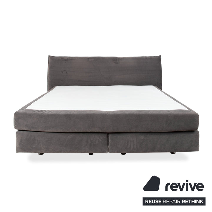 Lit en tissu gris pour chambre à coucher avec sommier tapissier