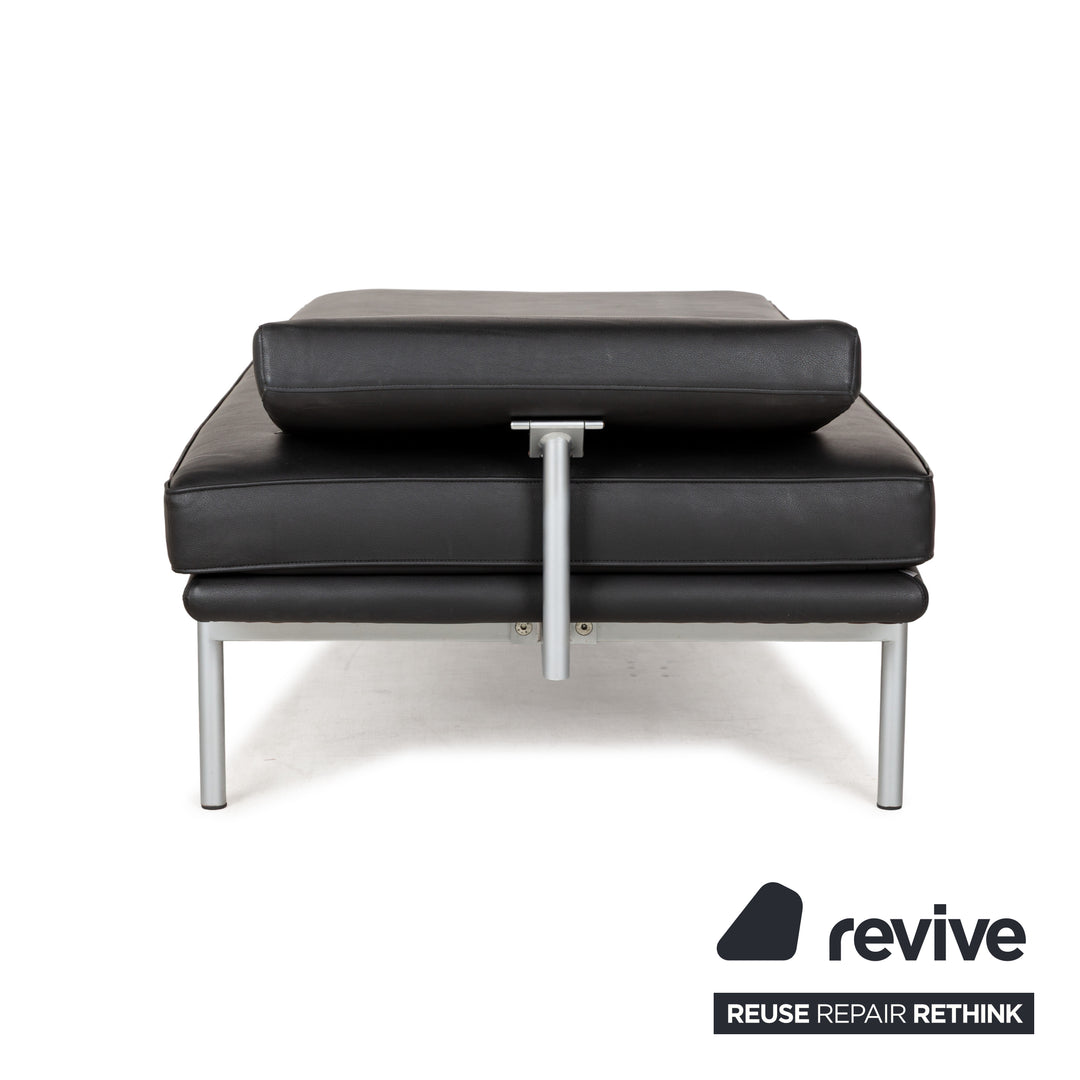 Muuto Outline Leder Liege Schwarz manuelle Funktion