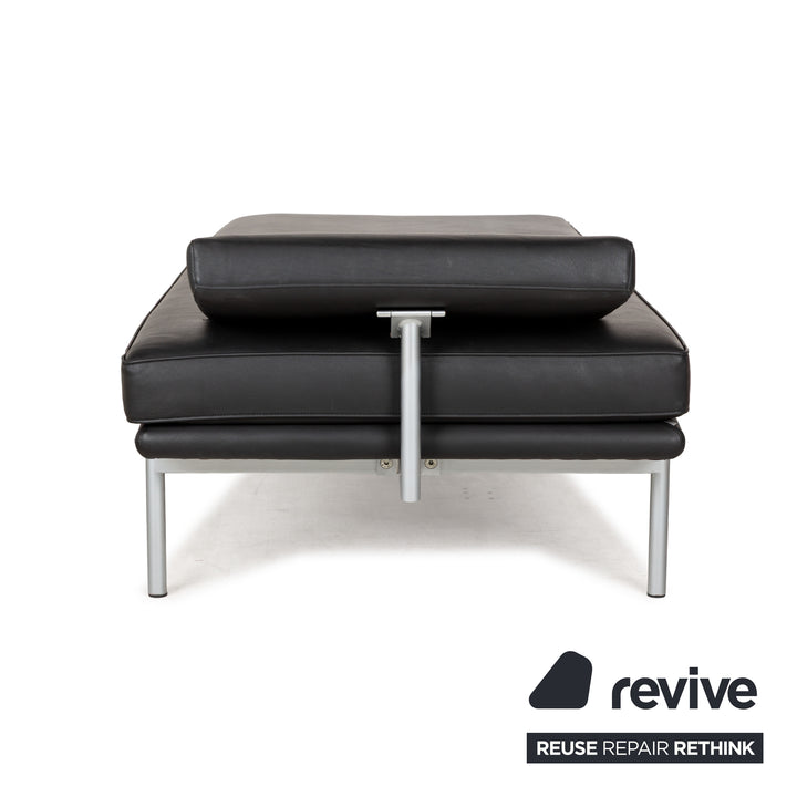 Muuto Outline Leder Liege Schwarz manuelle Funktion