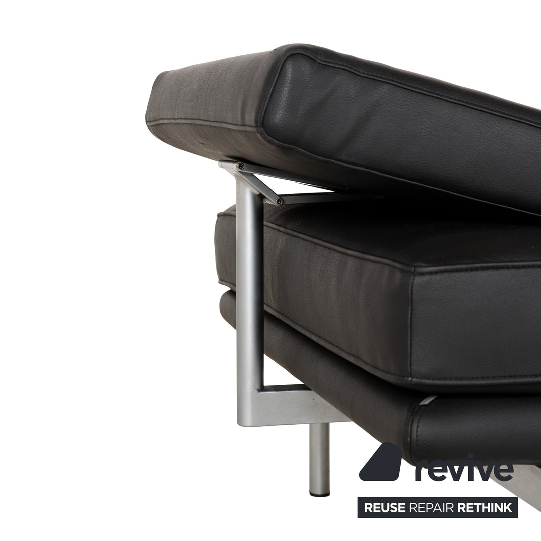 Muuto Outline Leder Liege Schwarz manuelle Funktion