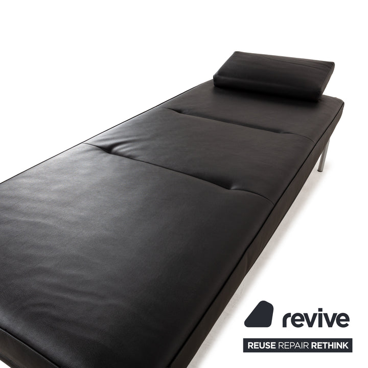 Muuto Outline Leder Liege Schwarz manuelle Funktion