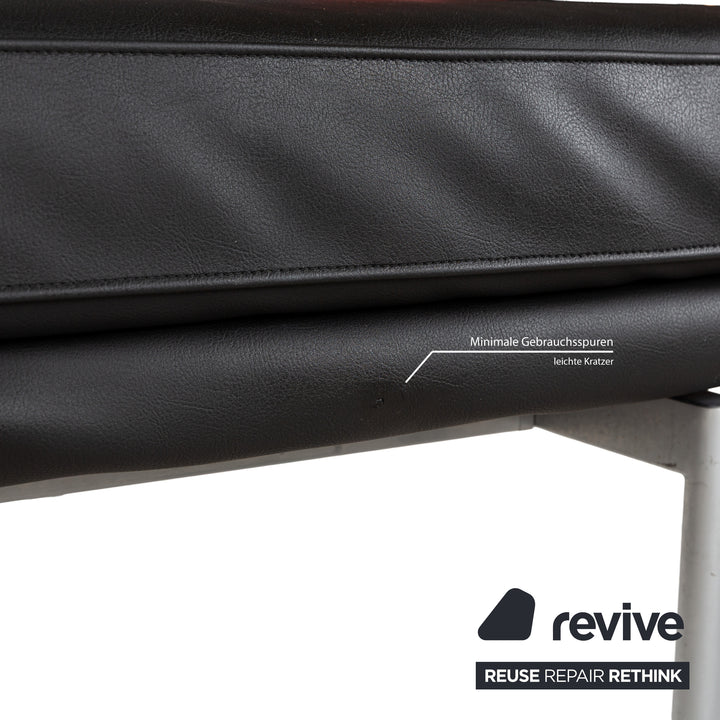 Muuto Outline Leather Lounger Black manual function