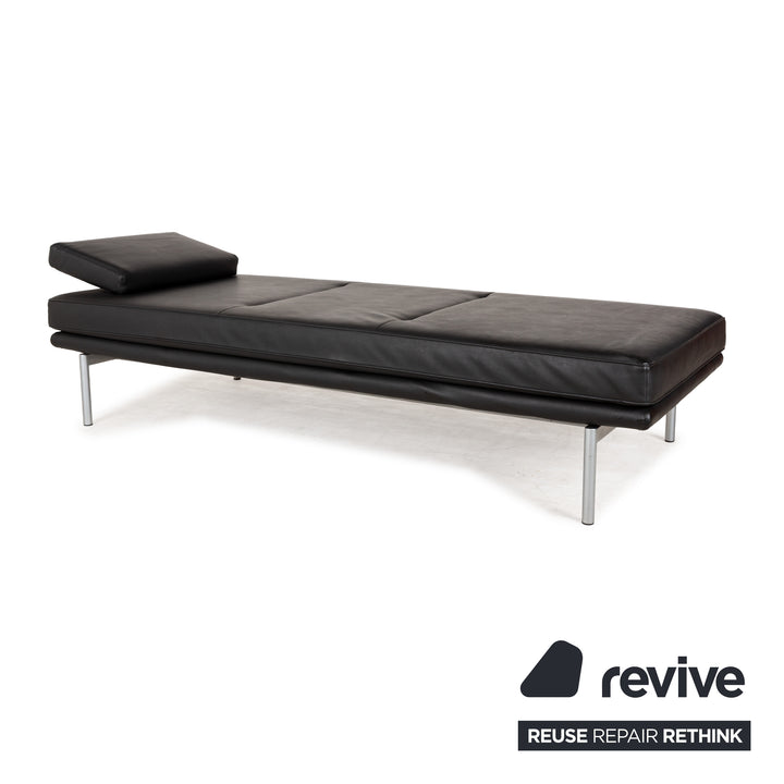 Muuto Outline Leder Liege Schwarz manuelle Funktion