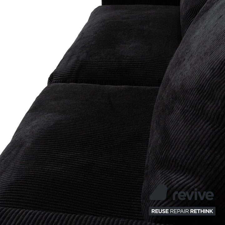 Canapé quatre places en tissu noir MYCS FLAYR