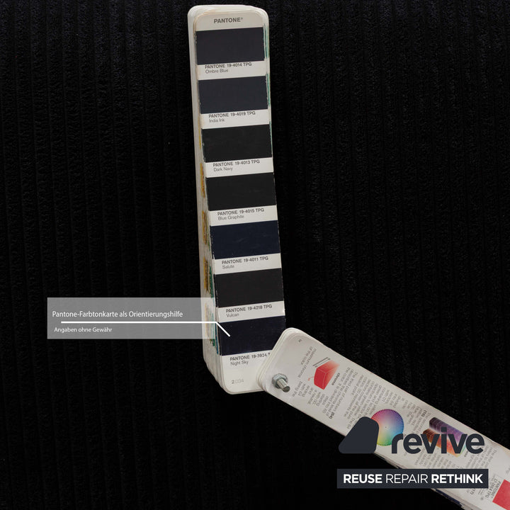 Canapé quatre places en tissu noir MYCS FLAYR