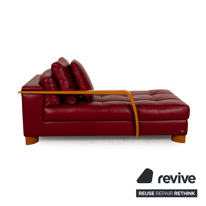 Natuzzi Osaka Leather Lounger Red