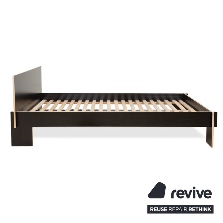 Nils Holger Moormann Siebenschläfer Holz Bett Schwarz