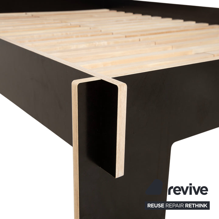 Nils Holger Moormann Siebenschläfer Holz Bett Schwarz