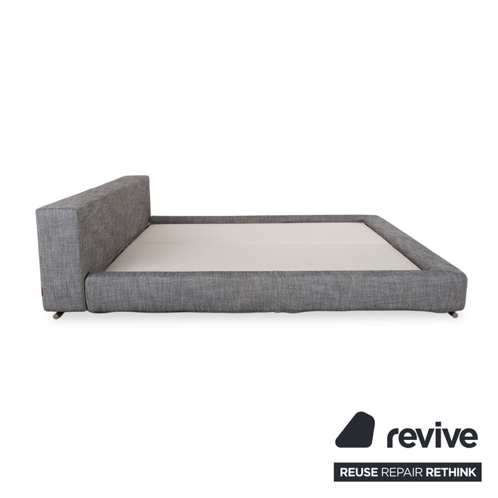Poliform Ipanema Stoff Bett Grau