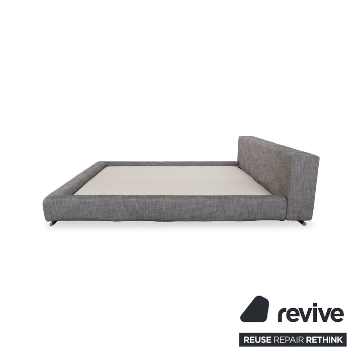Poliform Ipanema Stoff Bett Grau