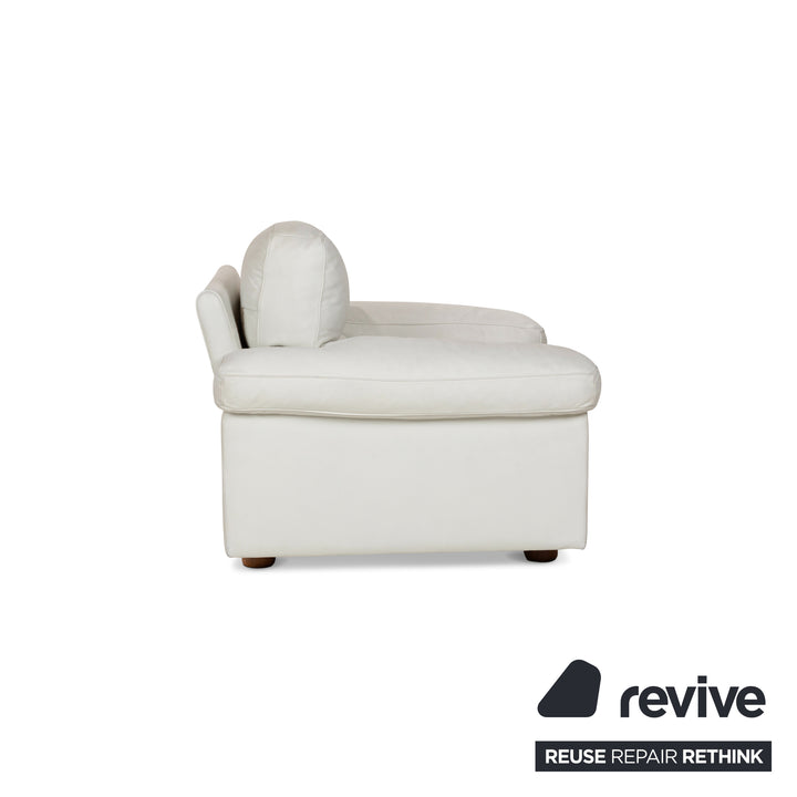 Poltrona Frau Petronio Leather Armchair White