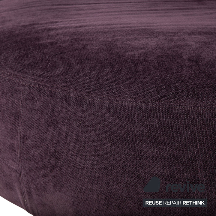 Poltrona Frau Scarlett Stoff Samt Zweisitzer Lila Aubergine Violett Sofa Couch mit Rollen
