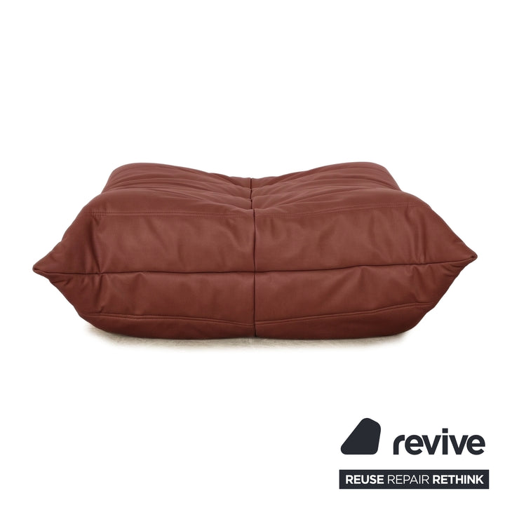 Ligne Roset Togo veganes Leder Stoff Hocker Bordeaux Rot Neubezug GAVIN 107