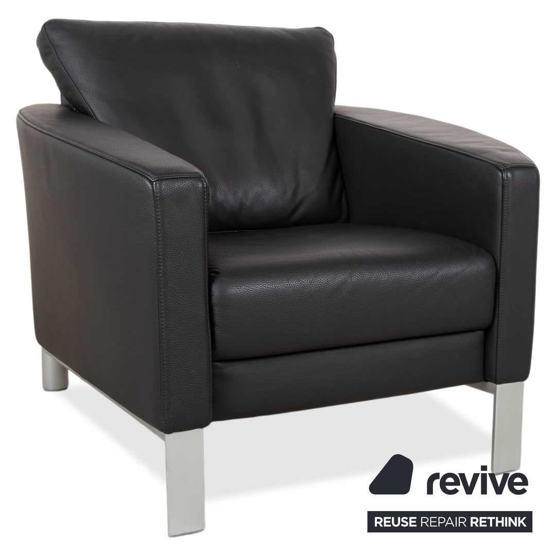 Conjunto Rolf Benz 1200 de cuero, 2 sillones negros