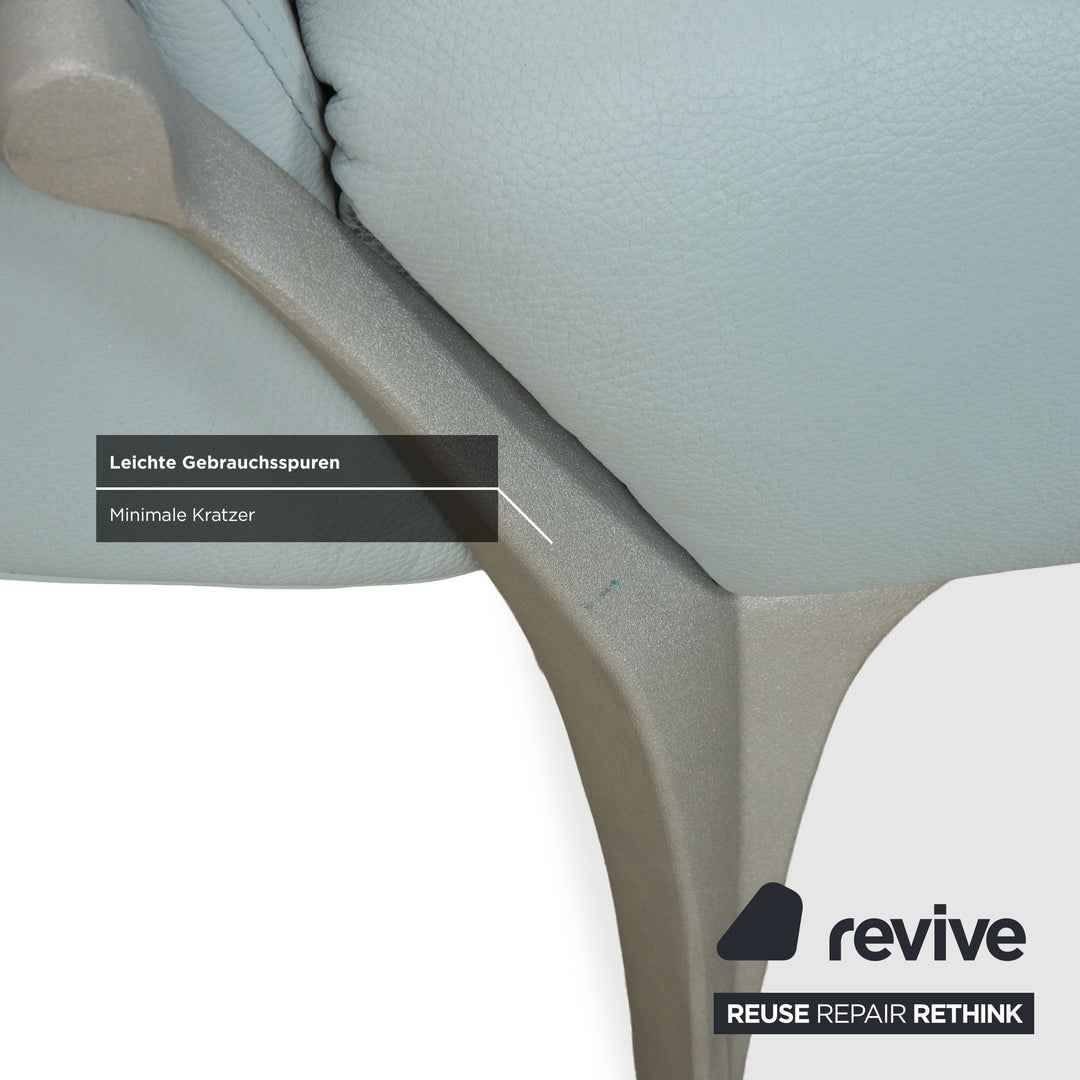 Canapé trois places en cuir Rolf Benz 1600 bleu clair Aqua, fonction manuelle