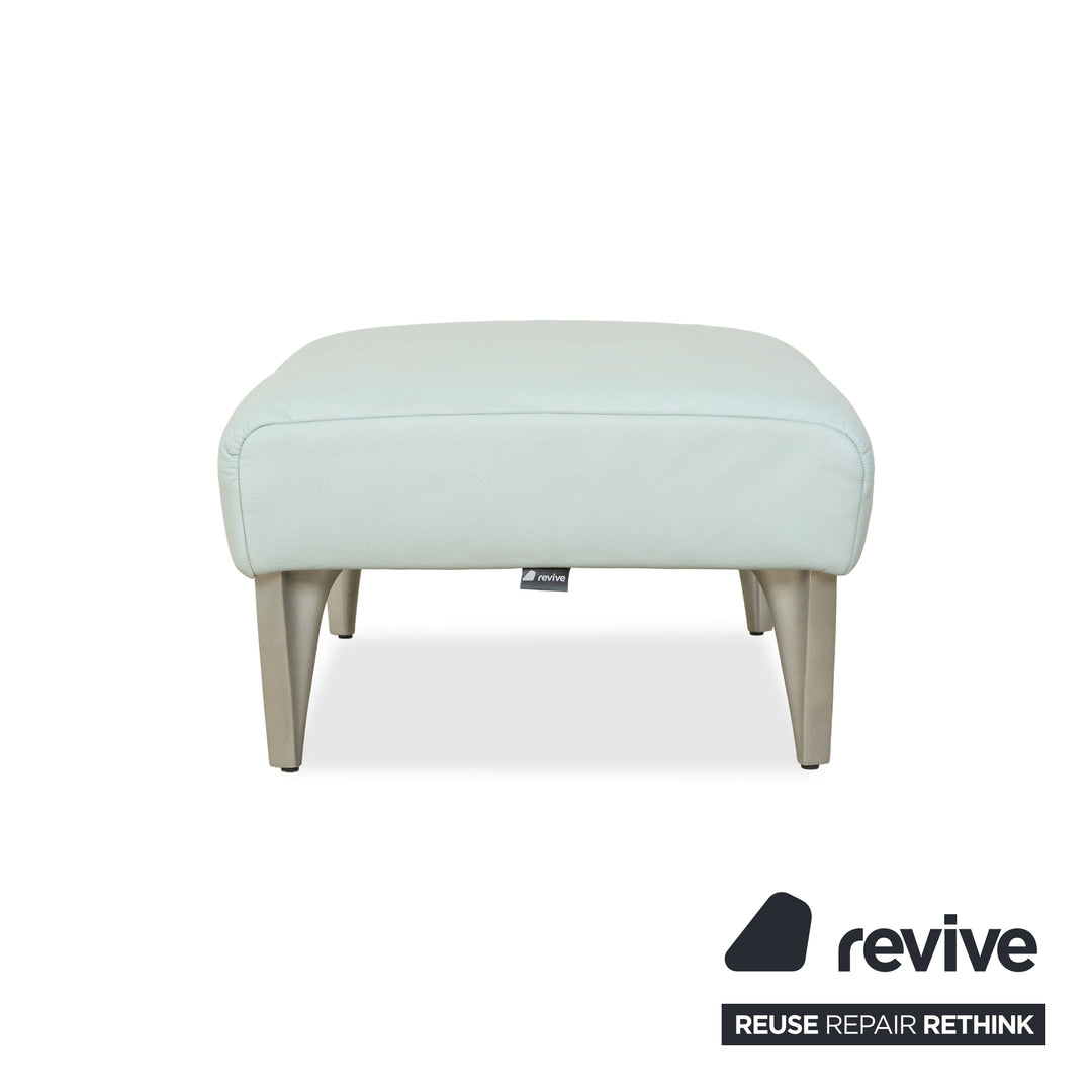 Tabouret en cuir Rolf Benz 1600 bleu clair menthe