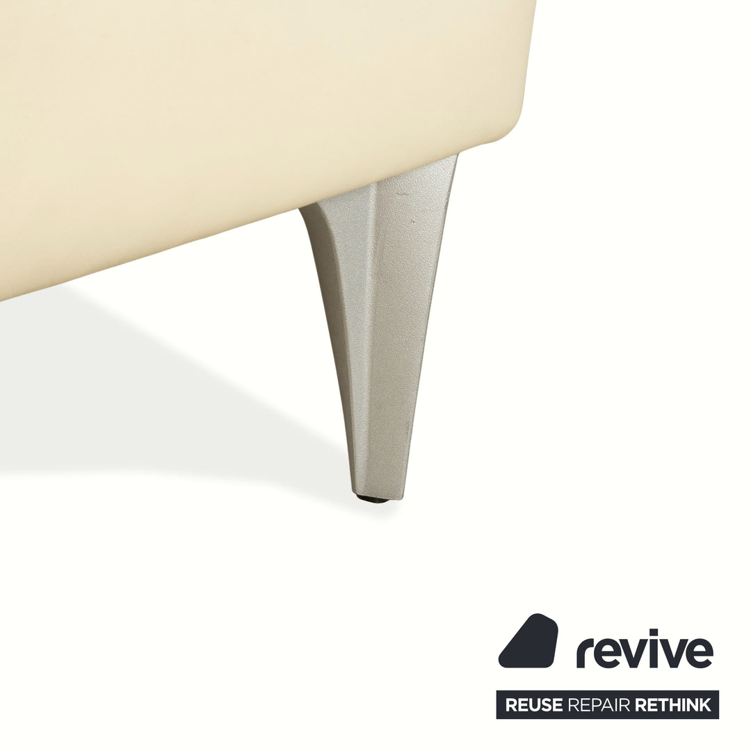 Canapé deux places en cuir Rolf Benz 1600 + tabouret blanc crème, fonction manuelle