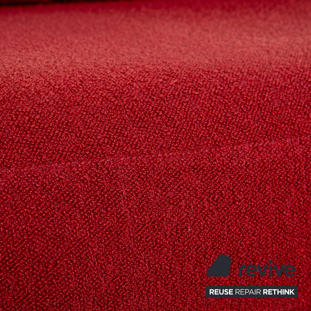 Canapé trois places en tissu rouge Rolf Benz 2500