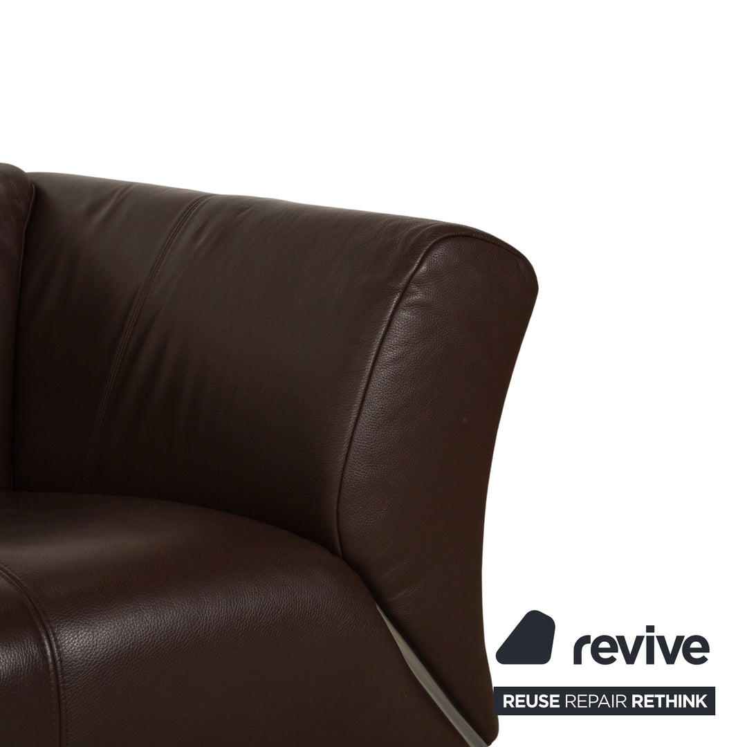 Fauteuil et tabouret trois places en cuir Rolf Benz 322, canapé marron