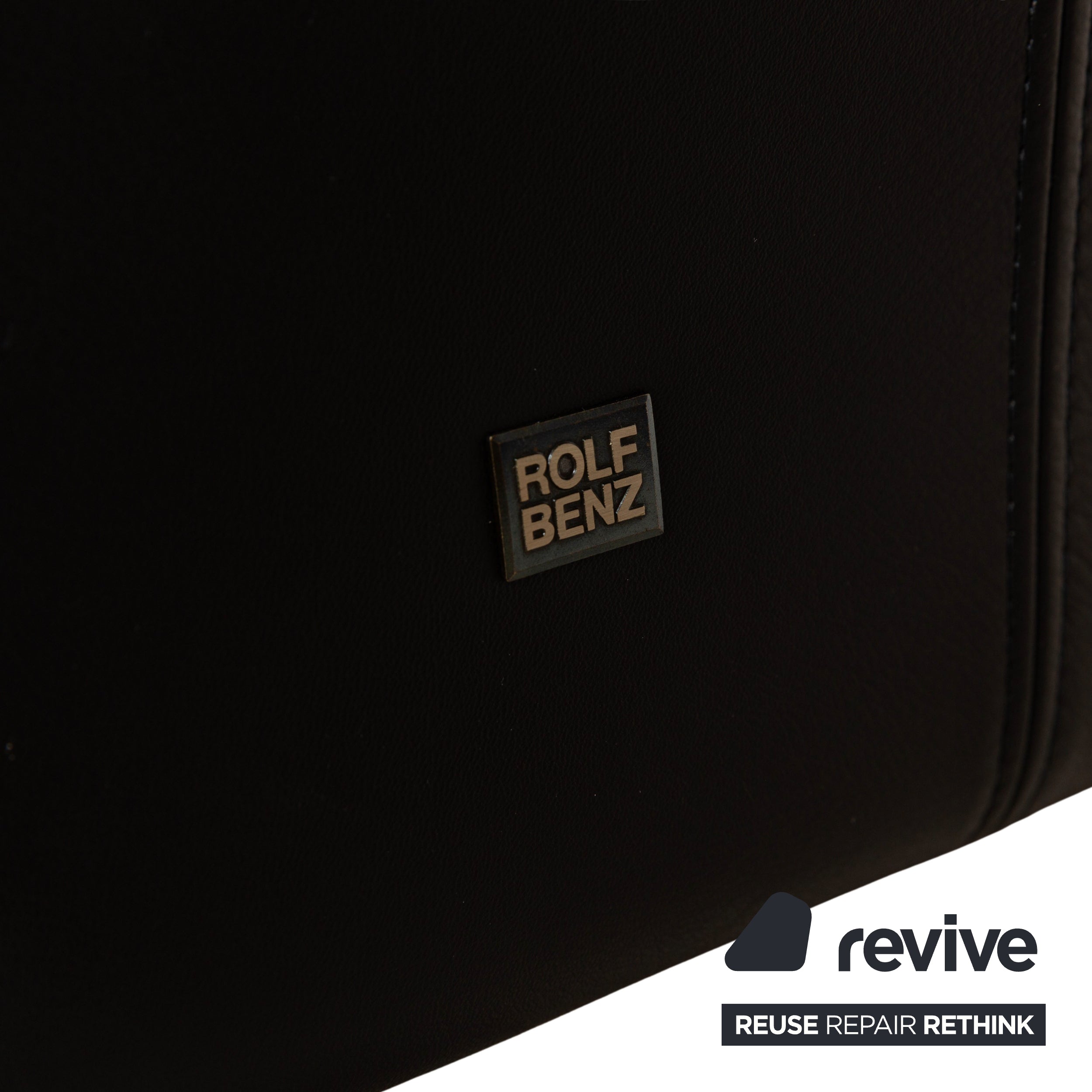 Canapé trois places en cuir noir Rolf Benz 322