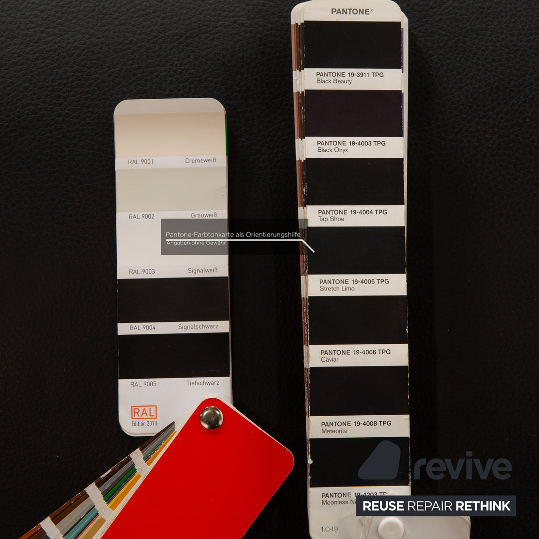 Rolf Benz 322 Leather Stool Black