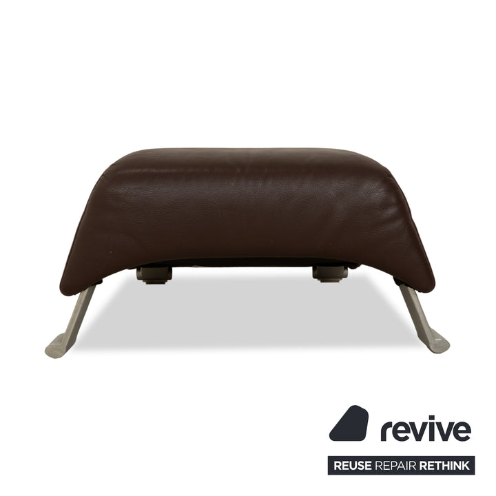 Fauteuil en cuir Rolf Benz 322 avec repose-pieds marron châtaignier