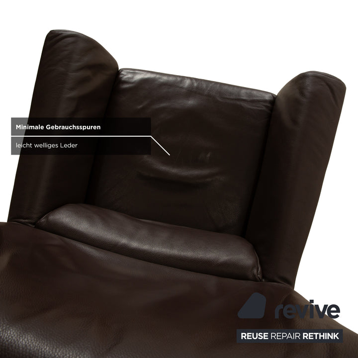 Fauteuil en cuir Rolf Benz 322 avec repose-pieds marron châtaignier