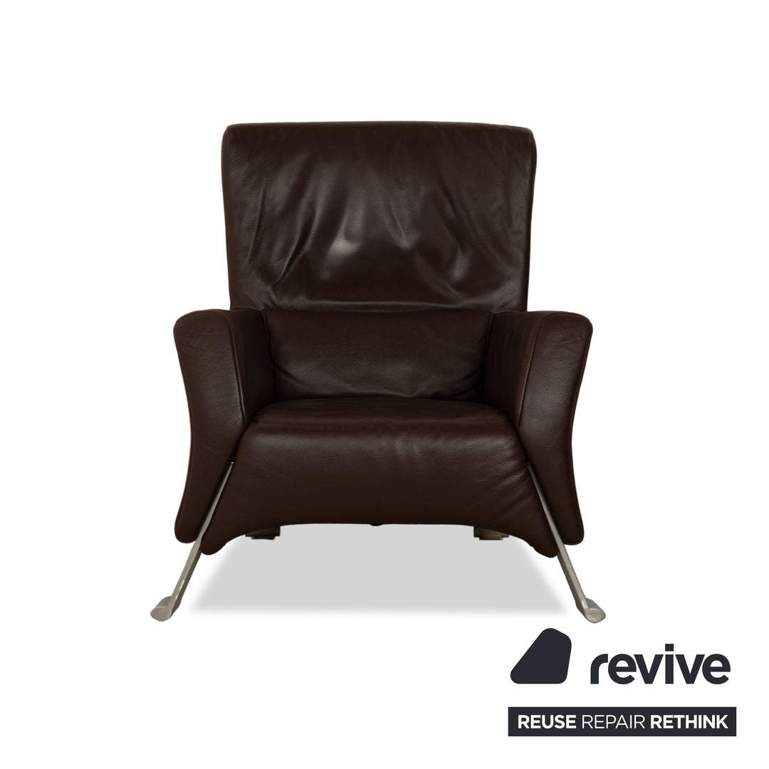 Fauteuil en cuir Rolf Benz 322 avec repose-pieds marron châtaignier