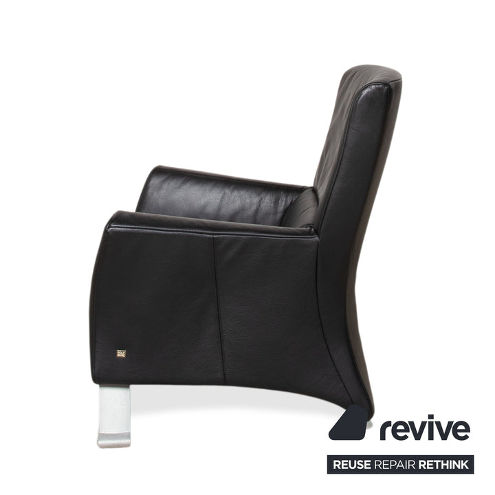 Fauteuil en cuir noir Rolf Benz 322