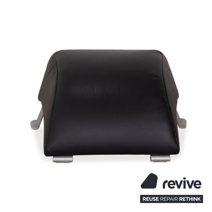 Fauteuil Rolf Benz 322 en cuir noir avec repose-pieds