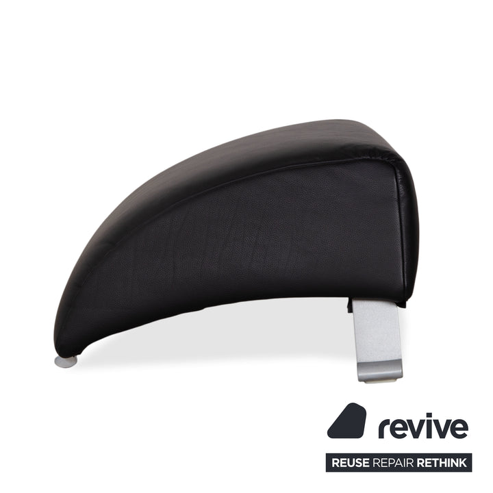Fauteuil Rolf Benz 322 en cuir noir avec repose-pieds