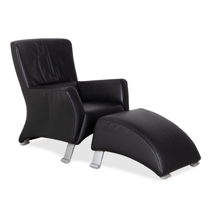 Fauteuil Rolf Benz 322 en cuir noir avec repose-pieds