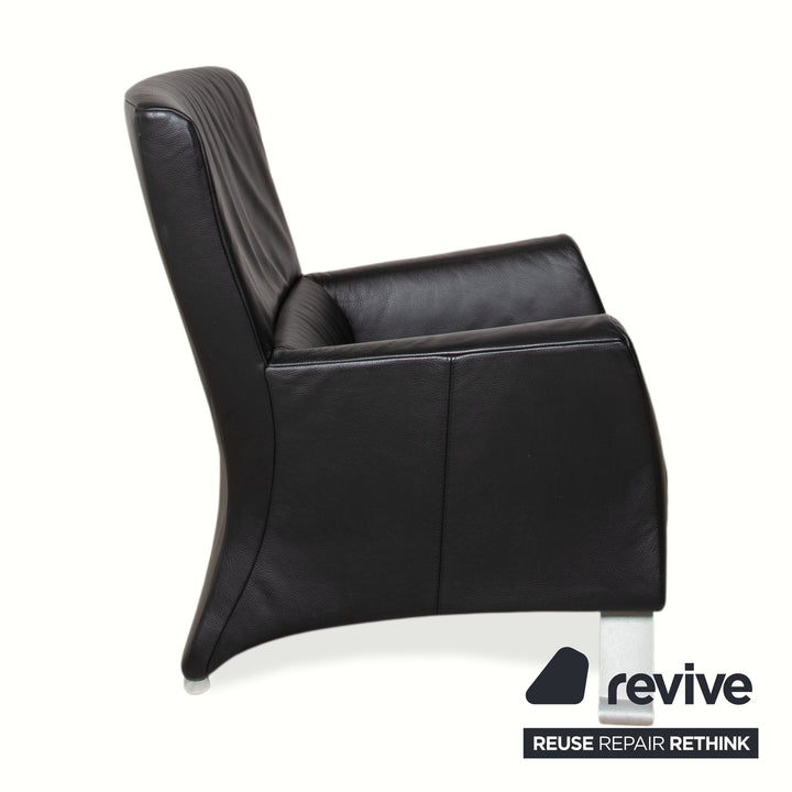 Fauteuil en cuir noir Rolf Benz 322