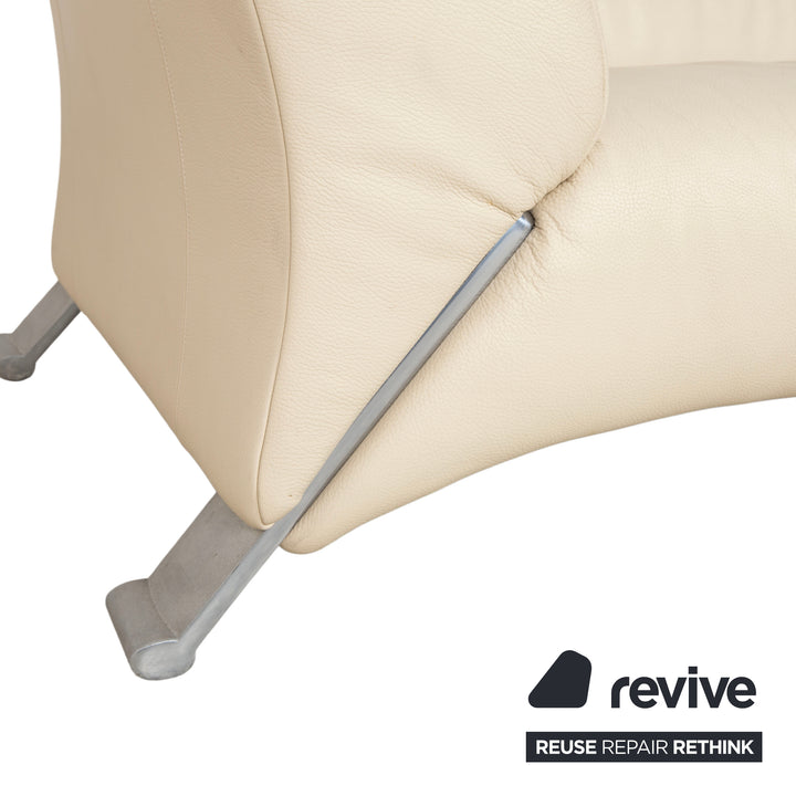 Canapé deux places en cuir beige crème Rolf Benz 322