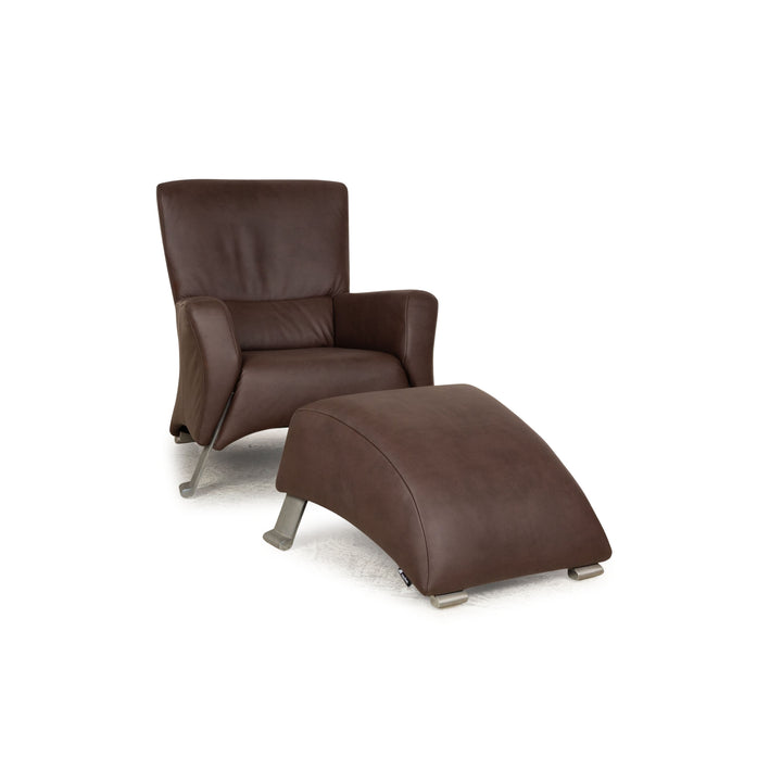 Fauteuil Rolf Benz 322 avec tabouret en cuir végétalien marron