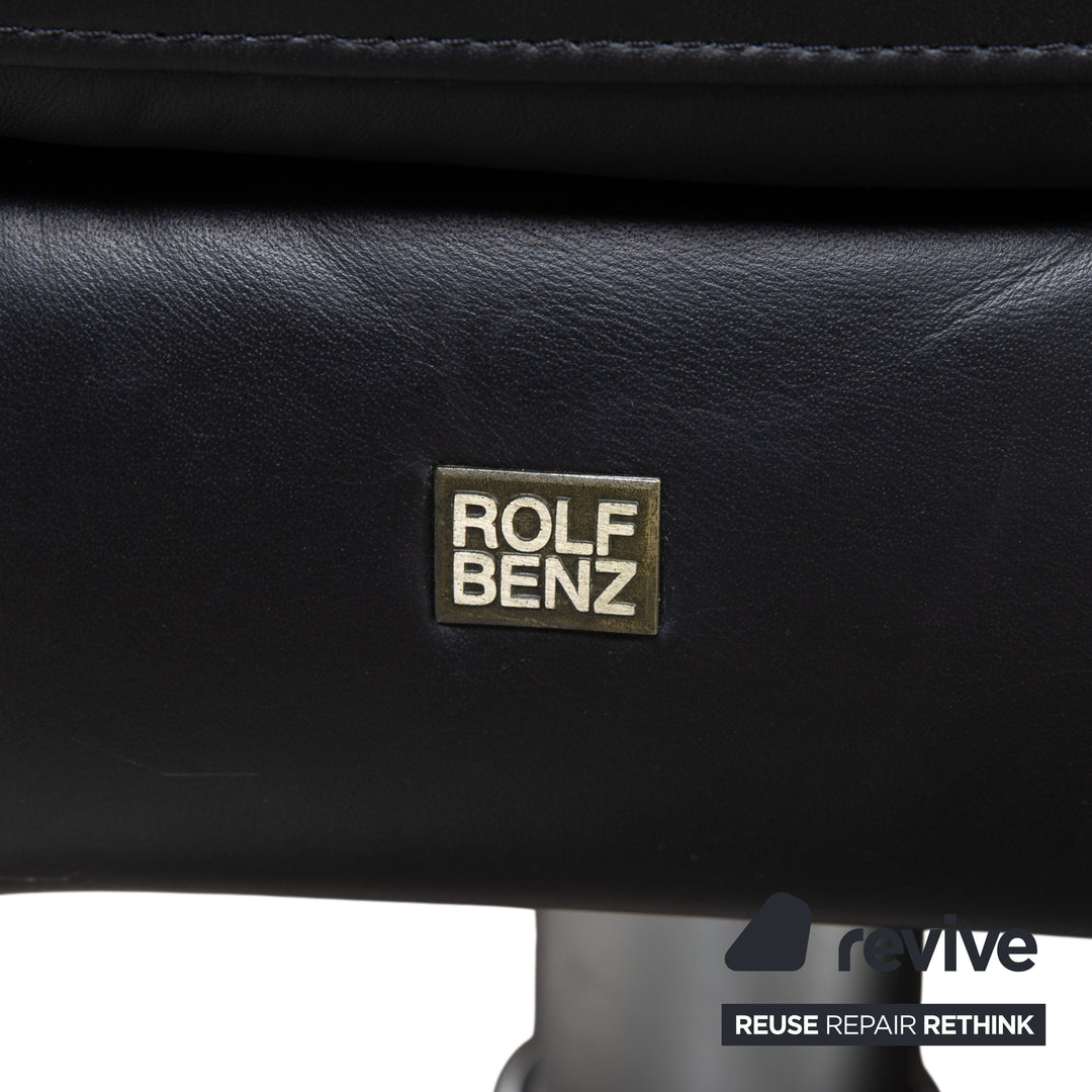 Canapé trois places Rolf Benz 355 en cuir noir, fonction manuelle