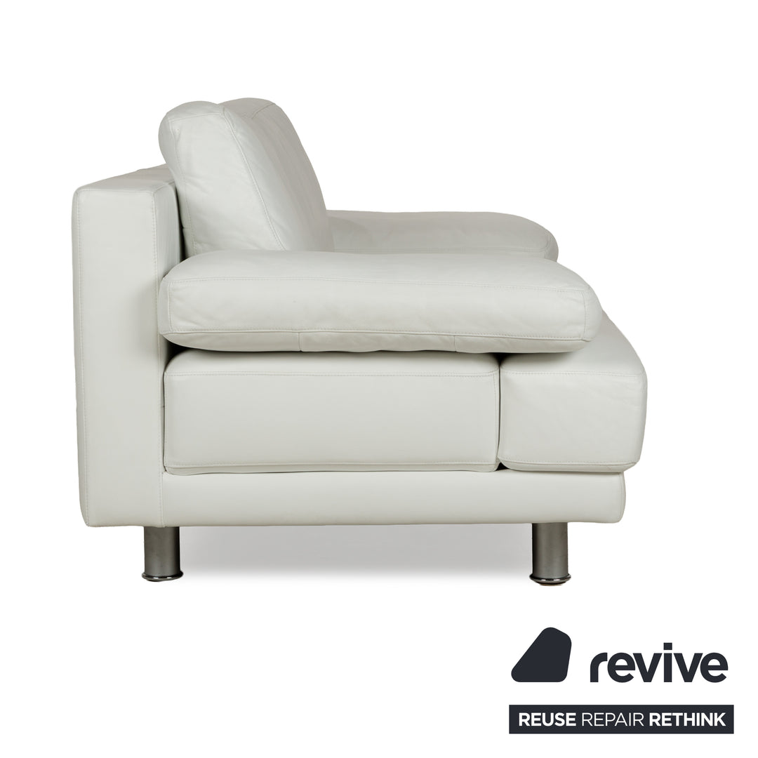 Canapé deux places en cuir blanc crème Rolf Benz 355