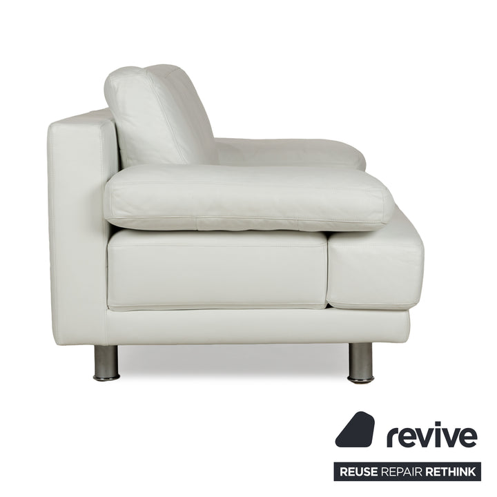 Canapé deux places en cuir blanc crème Rolf Benz 355