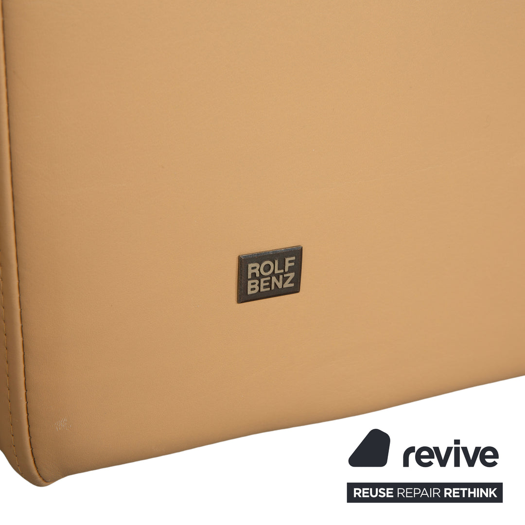 Canapé trois places en cuir Rolf Benz 6300, coloris marron, beige, sable et camel.