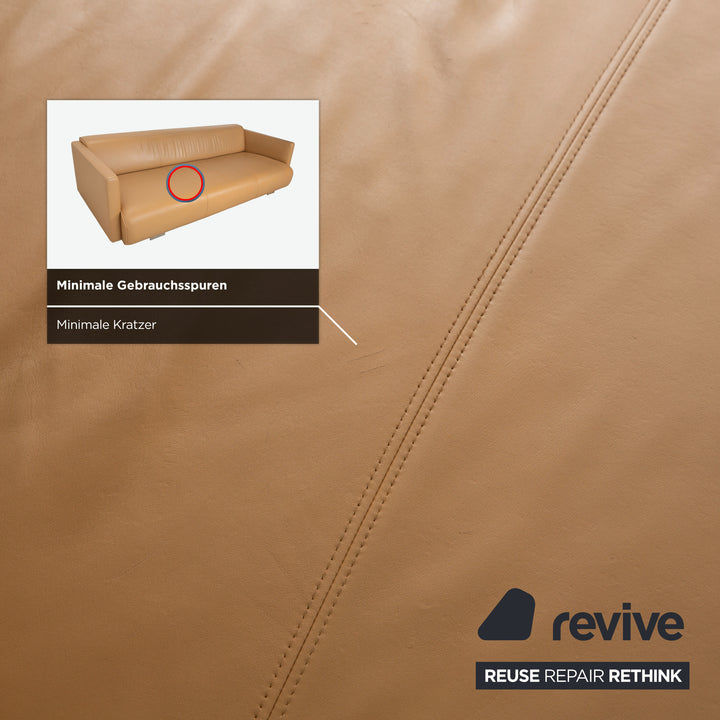 Canapé ottoman trois places en cuir Rolf Benz 6300, coloris marron, beige, sable et camel.