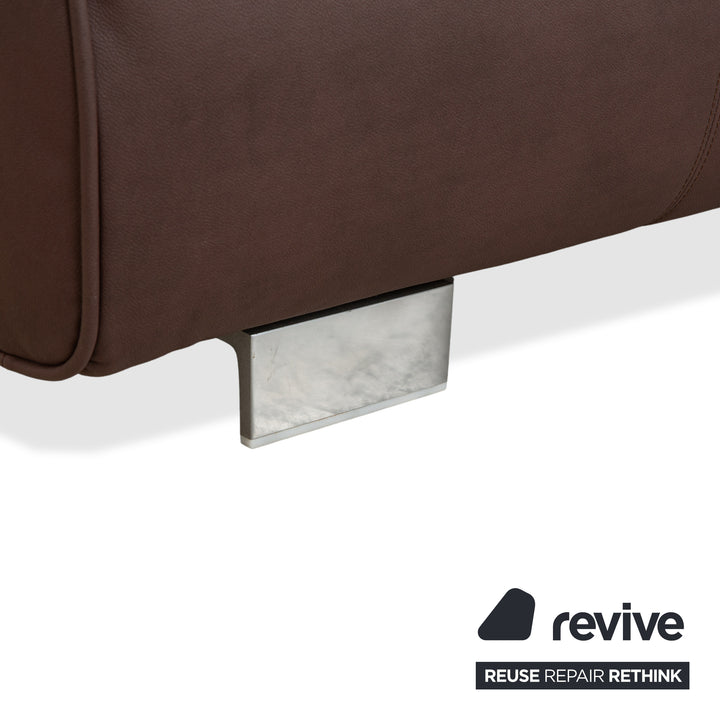 Canapé quatre places Rolf Benz 6300 avec pouf, revêtement en cuir végan marron, canapé retapissé