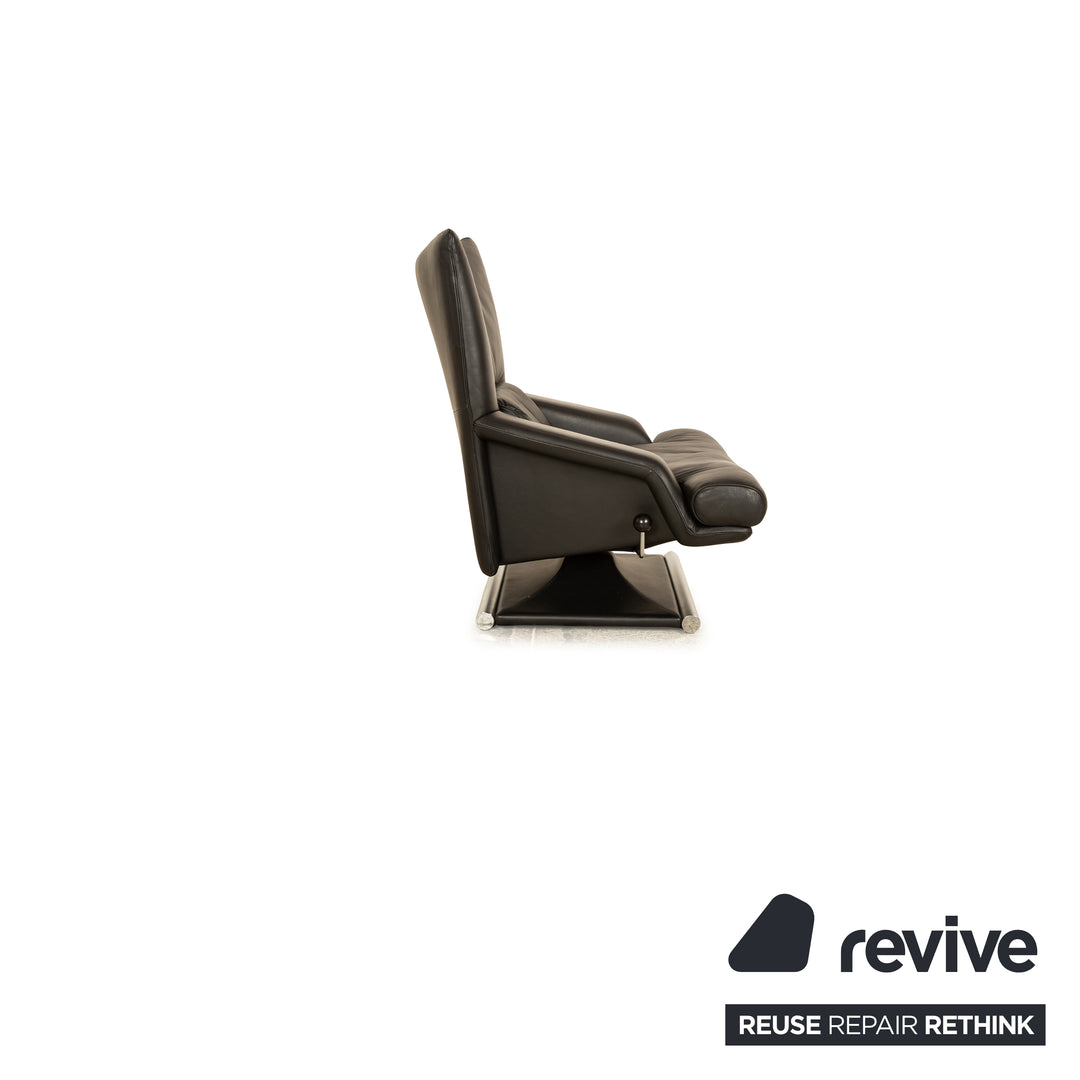 Rolf Benz 6500 Leather Armchair Black with manual swivel function Semi-aniline leather