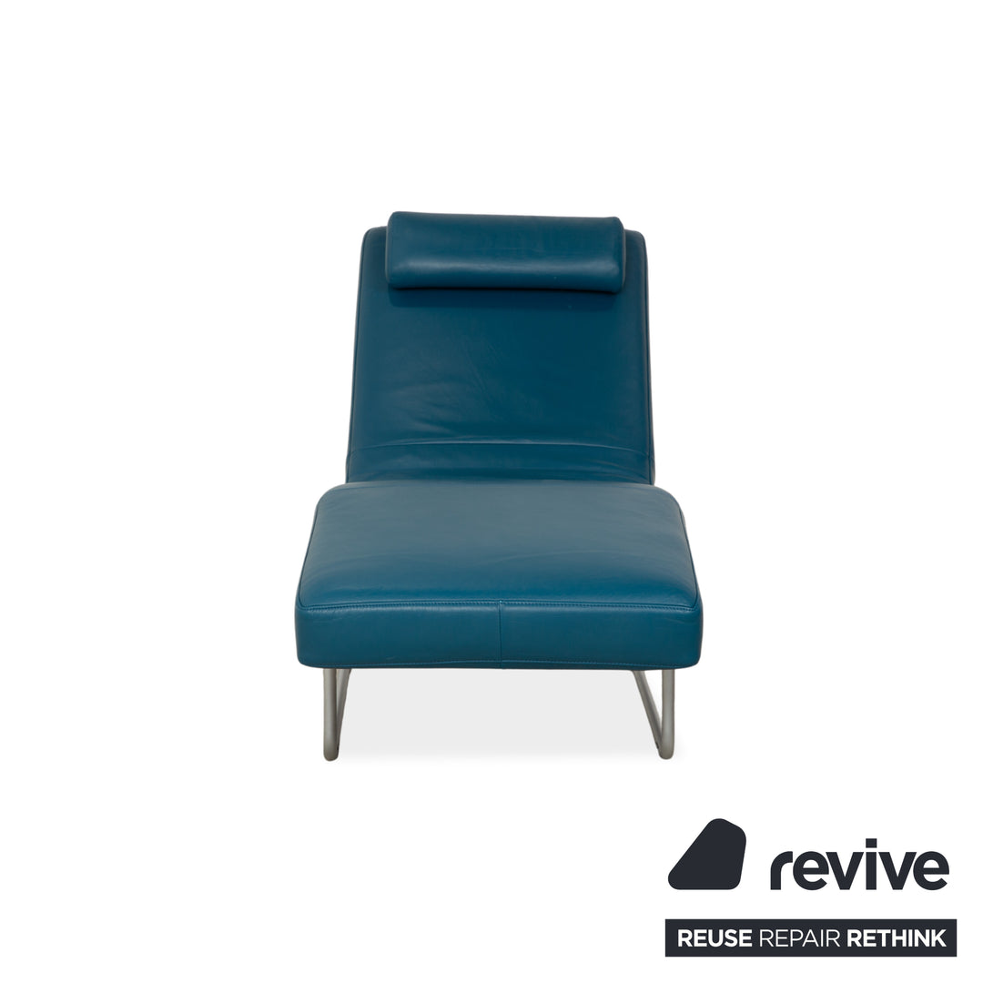 Chaise longue Rolf Benz 680 en cuir bleu pétrole à commande manuelle