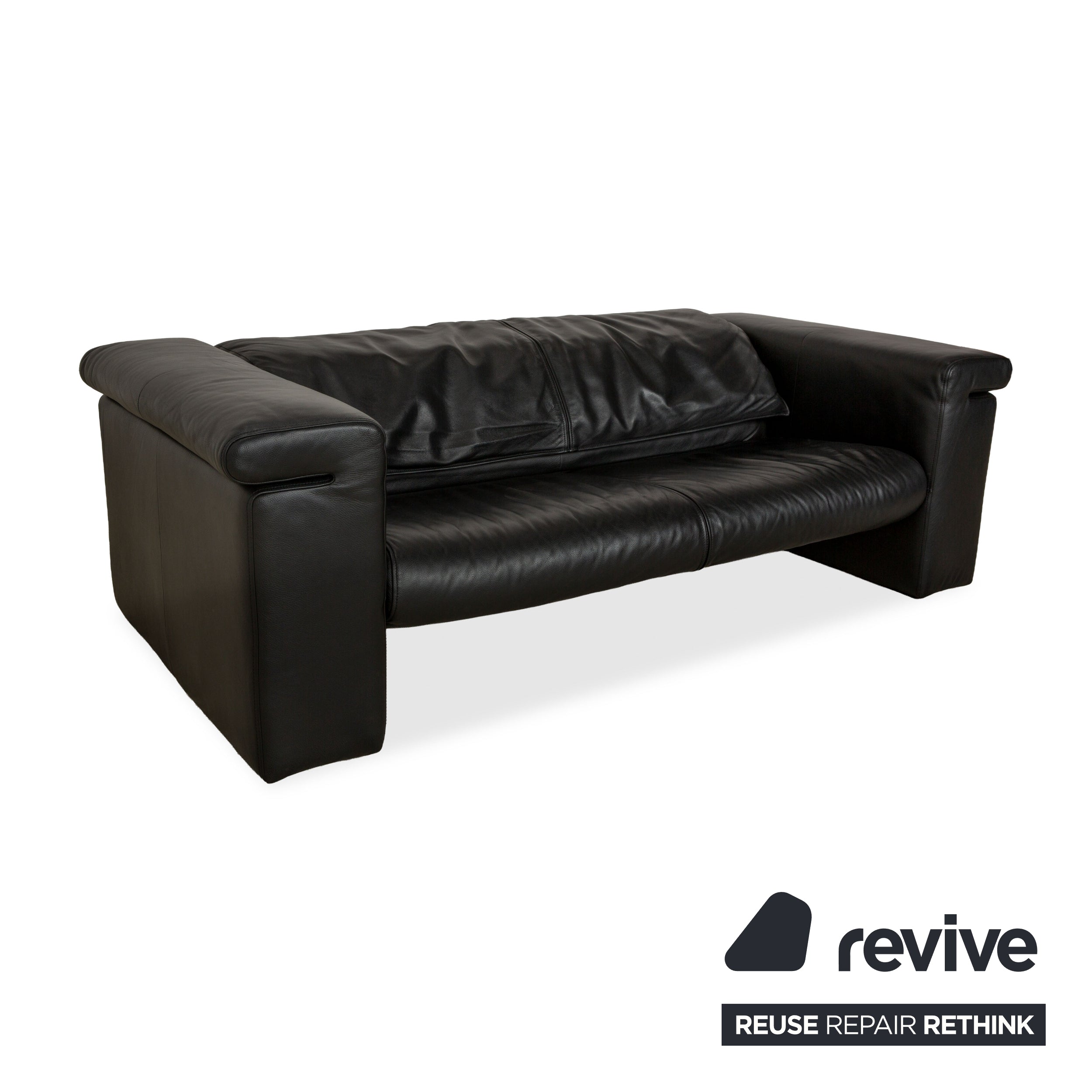 Canapé trois places en cuir noir Rolf Benz 6800 à commande manuelle