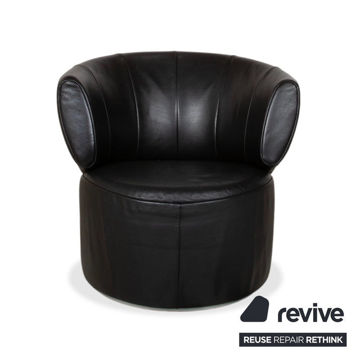 Rolf Benz 684 Fauteuil en cuir noir fonction manuelle avec pouf
