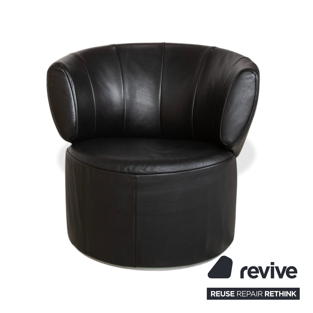 Rolf Benz 684 Fauteuil en cuir noir fonction manuelle avec pouf